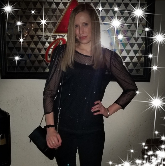 Meet your Posher, Heather - Picture 1 of 1